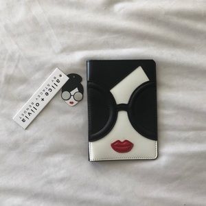 Passport holder Alice + Olivia